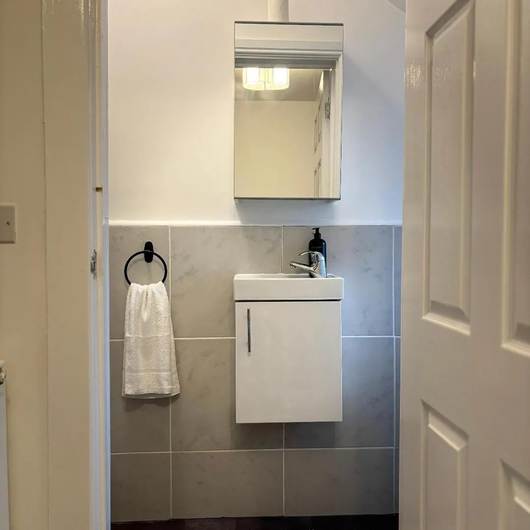 Cardiff/Penarth Home דירה קארדיף